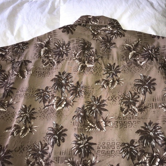 VTG Pierre Cardin Mens Hawaiian Shirt SzL Earth Tones Coconut Buttons Pre-Owned - Picture 14 of 15